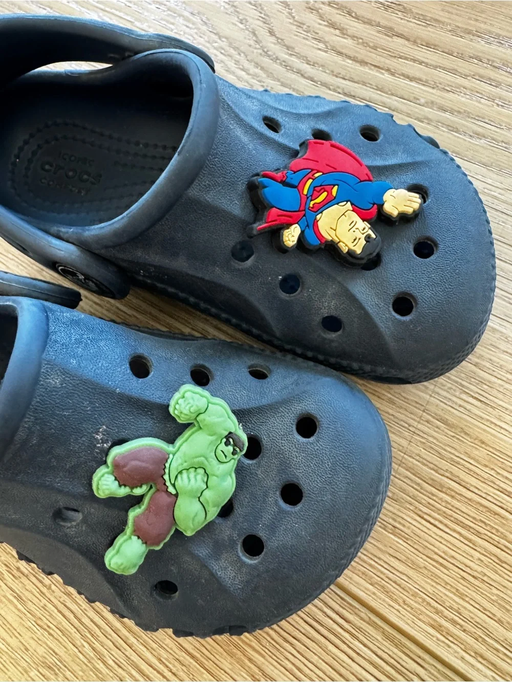 CROCS Kids Navy Blue with Superhero Charms (toddler size 7)